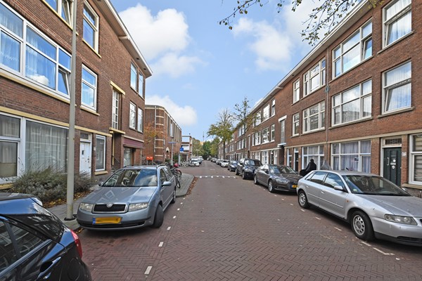 Medium property photo - Vier Heemskinderenstraat 186, 2531 CH Den Haag